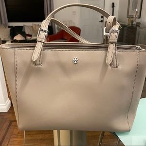 Grey/beige Tory Burch tote